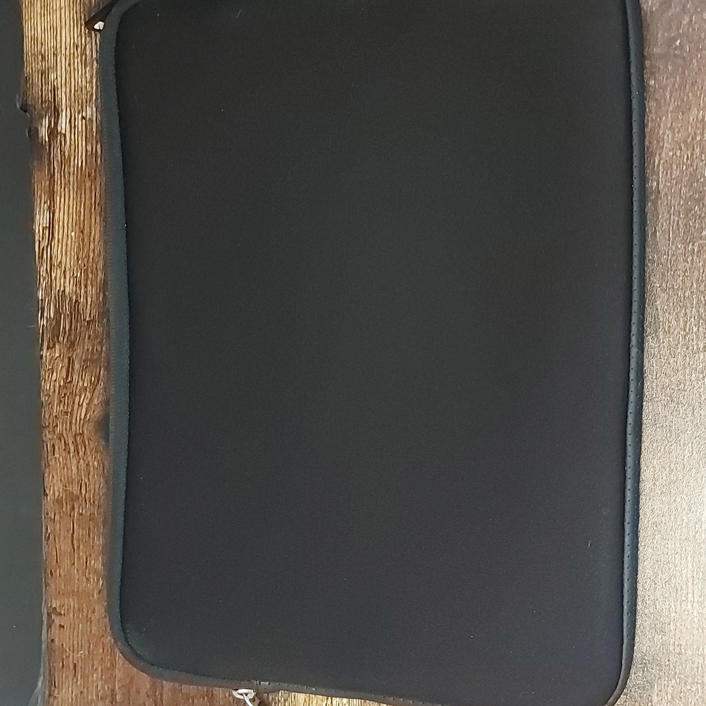 Incase tablet/notebook Sleeve - Picture 4 of 7